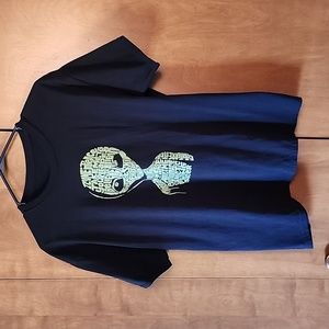 Alien T shirt